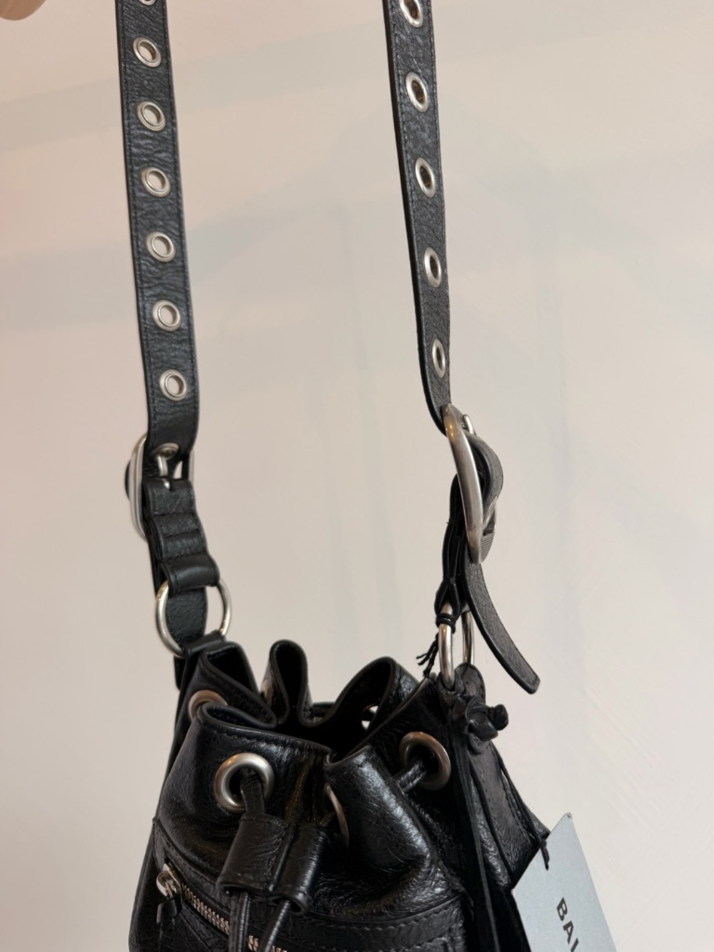 New Authentic Balenciaga Le Cagole XS Bucket Bag Lambskin Leather With Tags - Picture 5 of 16